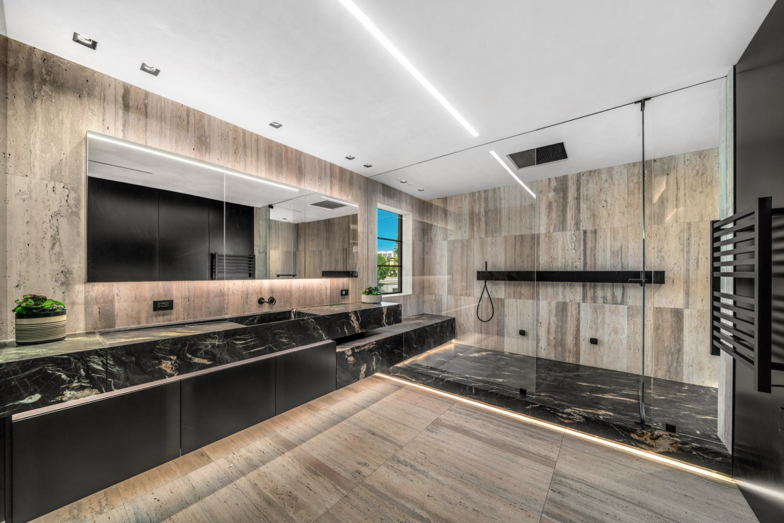 Boca Raton Spanish River — His master suite