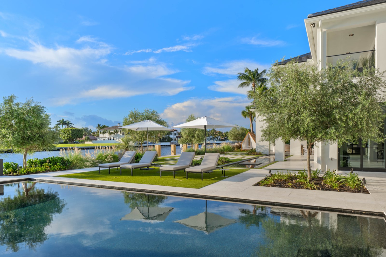 Boca Raton Spanish River — Pool